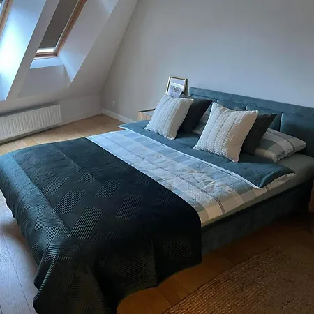 Piano Warszawa Piaseczno - Dwie Sypialnie, Salon, Garaz - 20 Min Od Lotniska Chopina Jozefoslaw